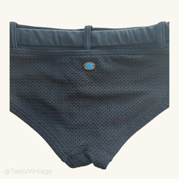 SOLD - VINTAGE BLACK BIKINI - Picture 7 of 9